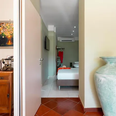 Guest house Dimore Morelli 4*