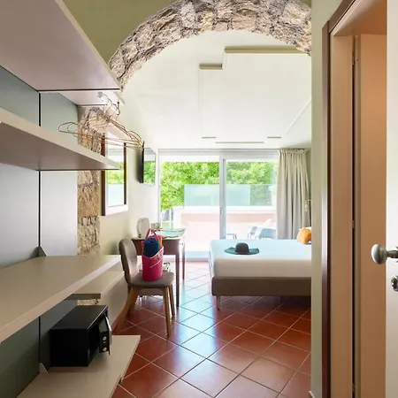 Dimore Morelli Guest house 4*