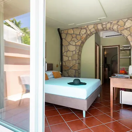 Guest house Dimore Morelli 4*